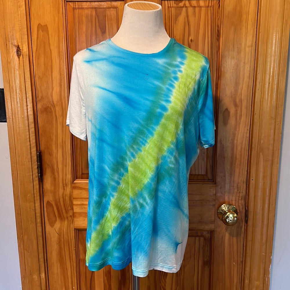 Tye dye t-shirt - Picture 4 of 8